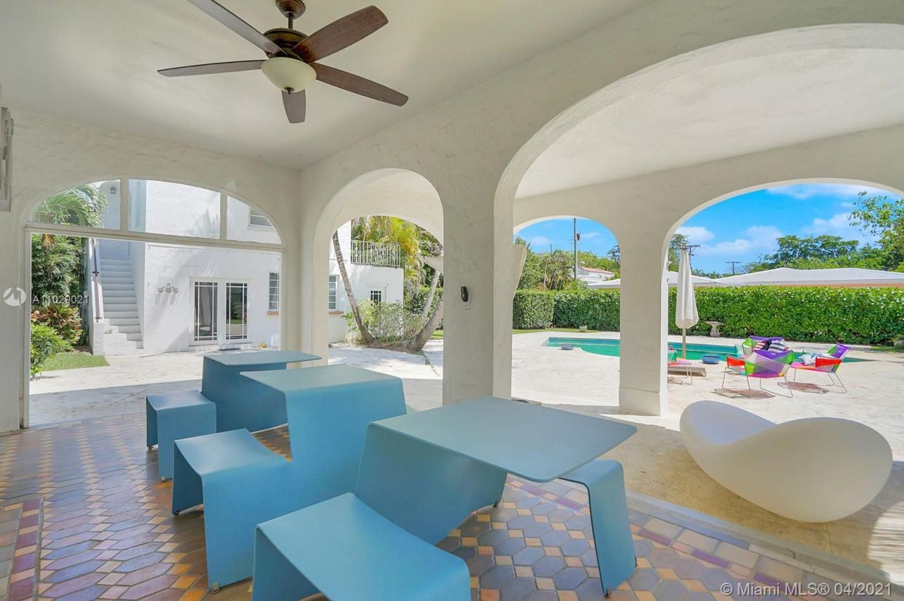 Поместье в Майами, США, 500 м² - фото 17