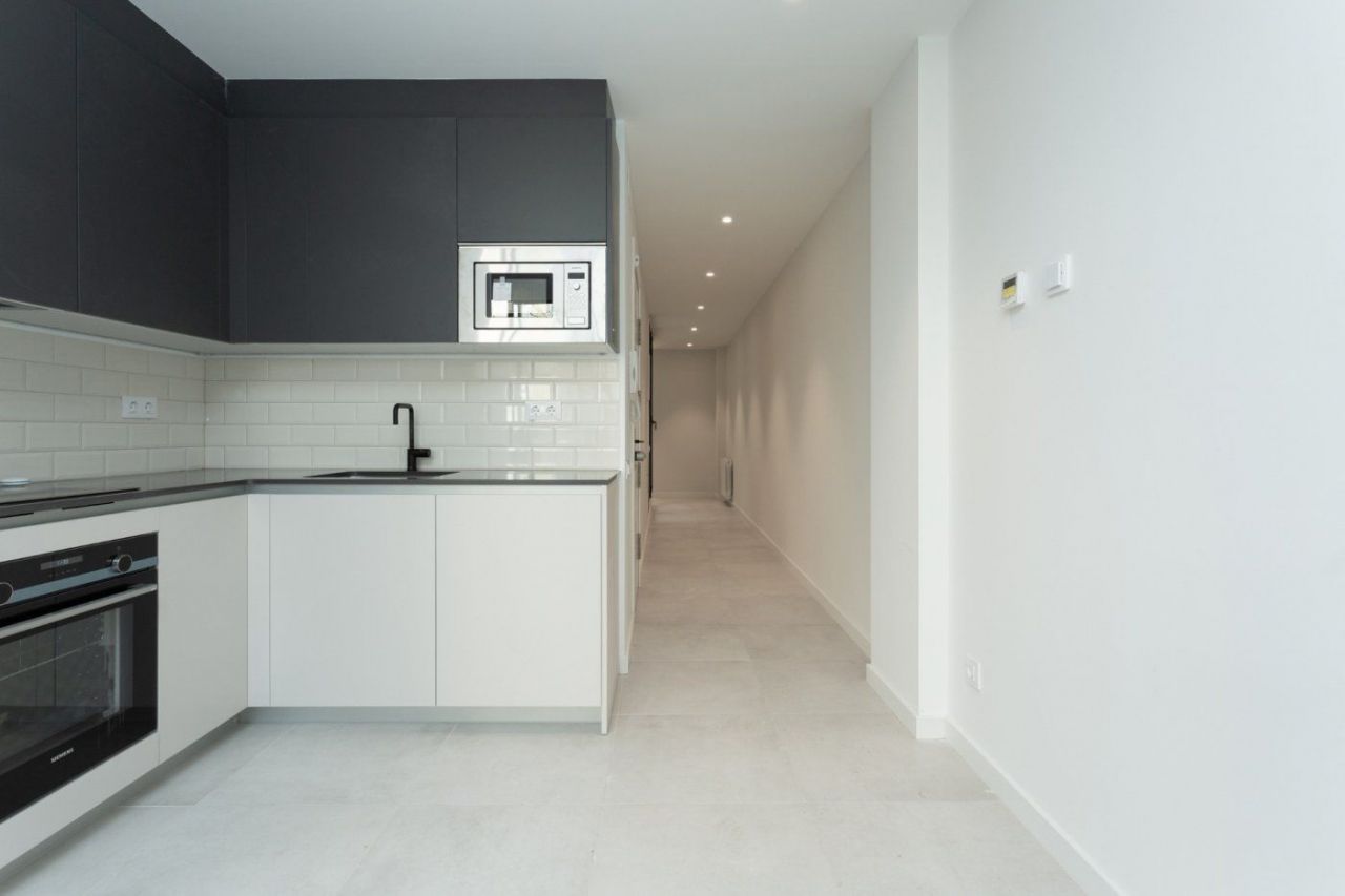 Квартира в Барселоне, Испания, 97 м² - фото 7