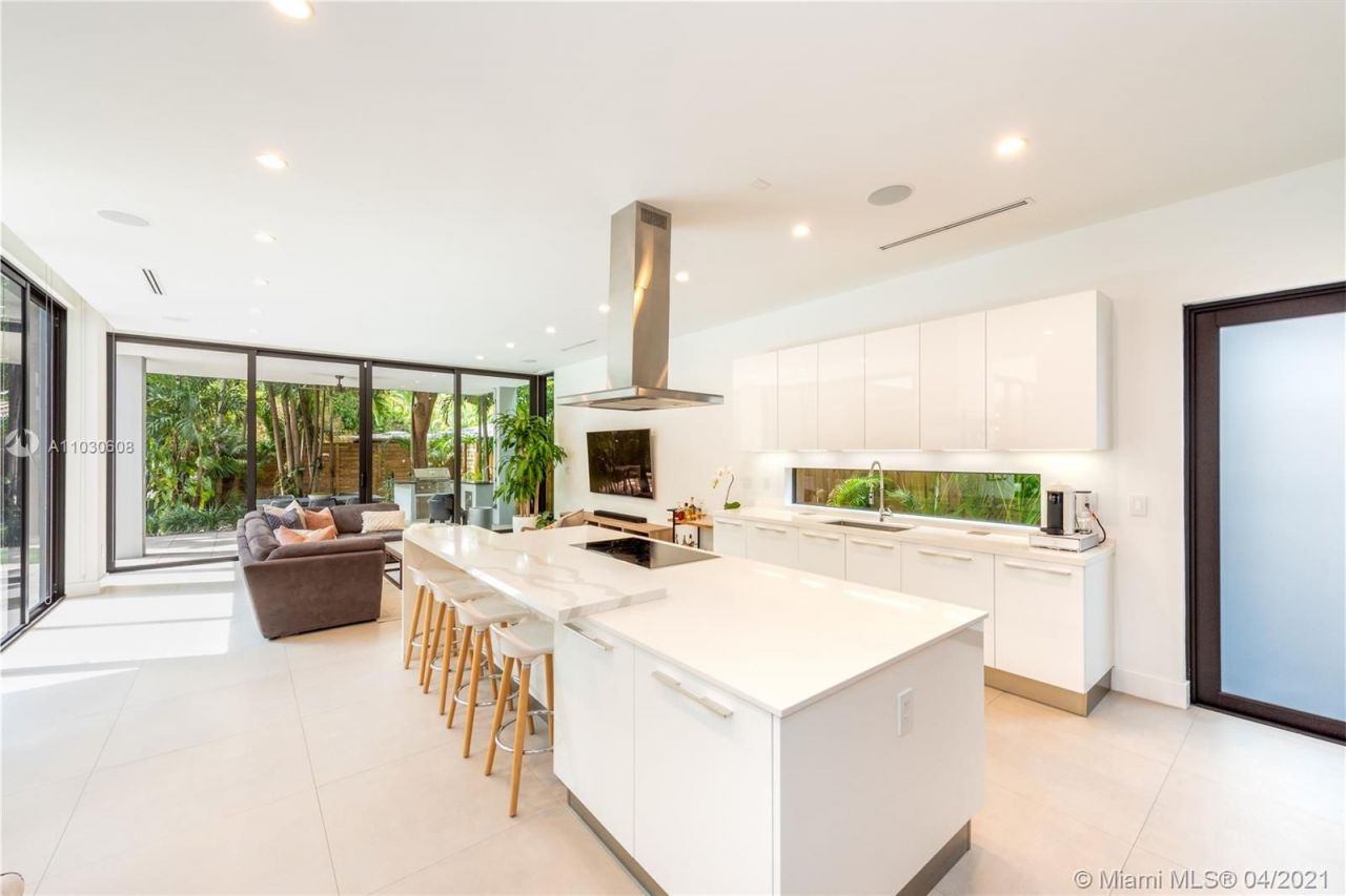 Вилла в Майами, США, 300 м² - фото 9