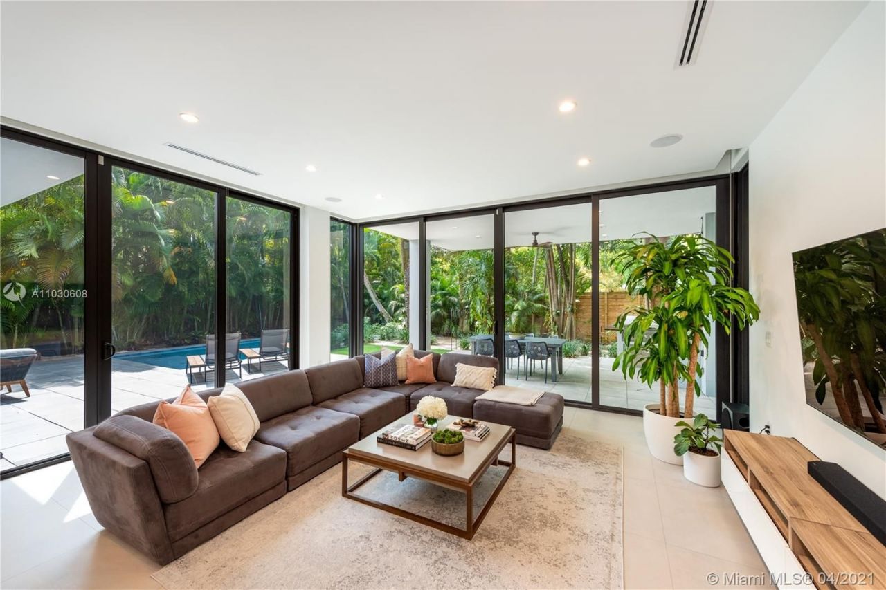 Вилла в Майами, США, 300 м² - фото 6