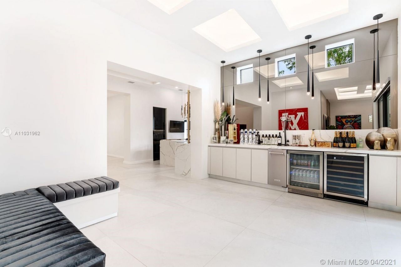 Коттедж в Майами, США, 190 м² - фото 12