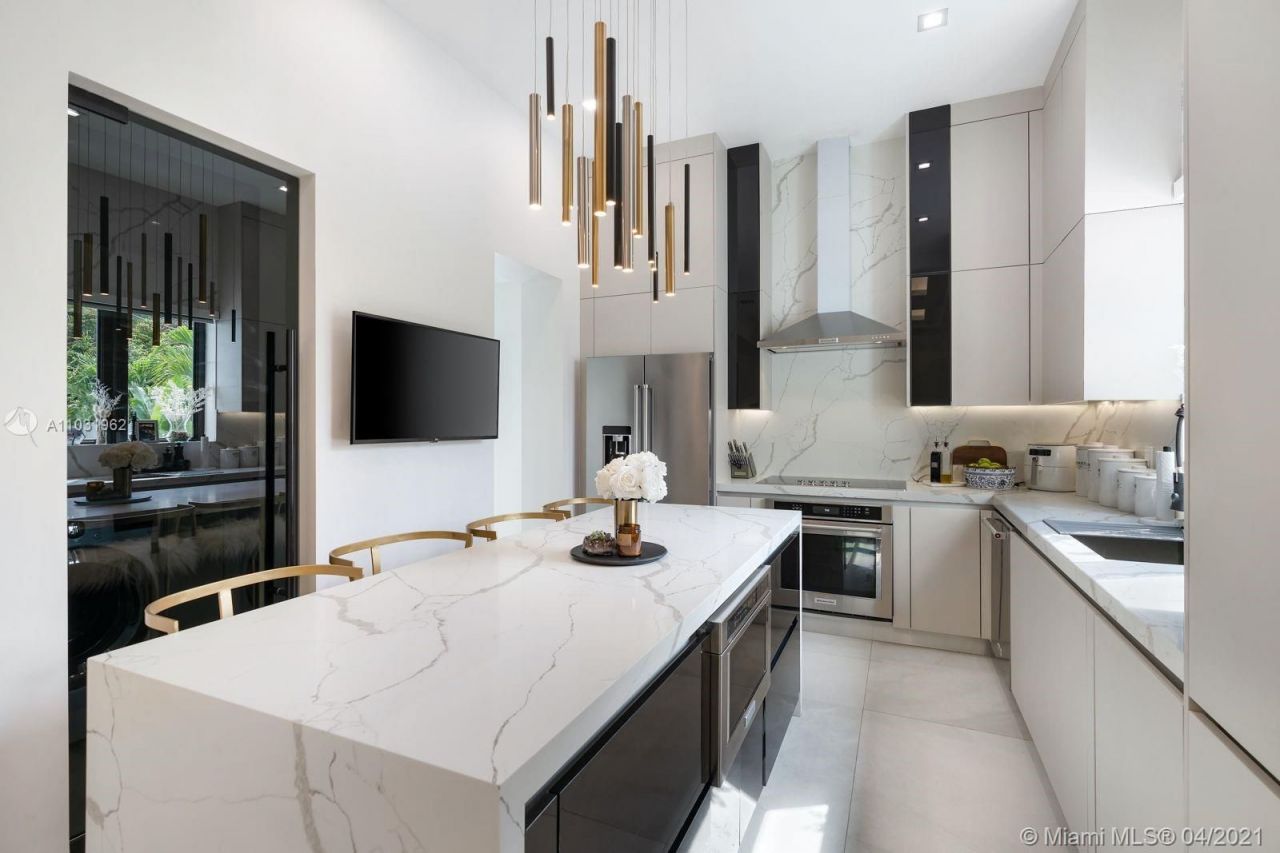 Коттедж в Майами, США, 190 м² - фото 10