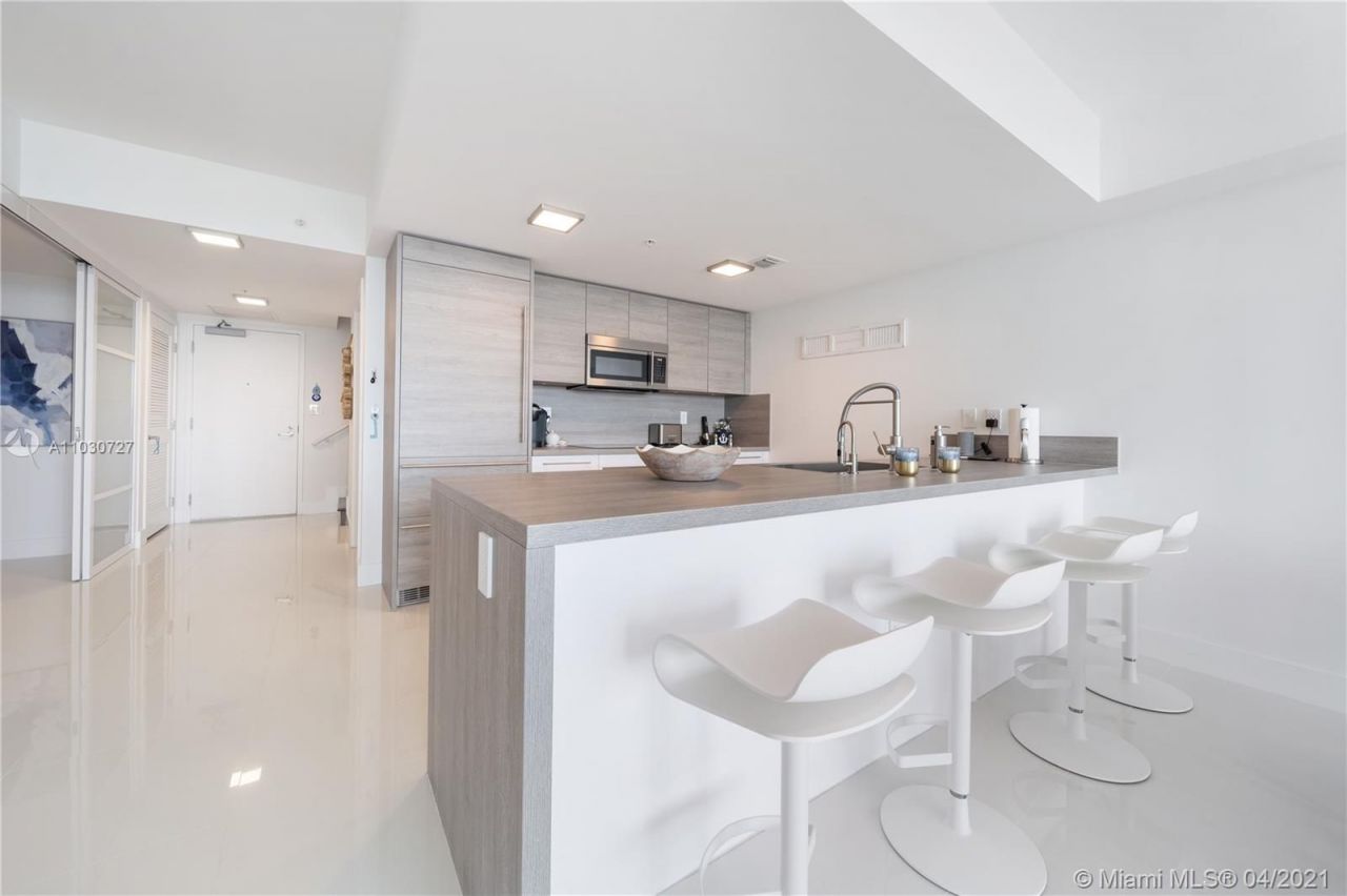 Квартира в Майами, США, 170 м² - фото 6