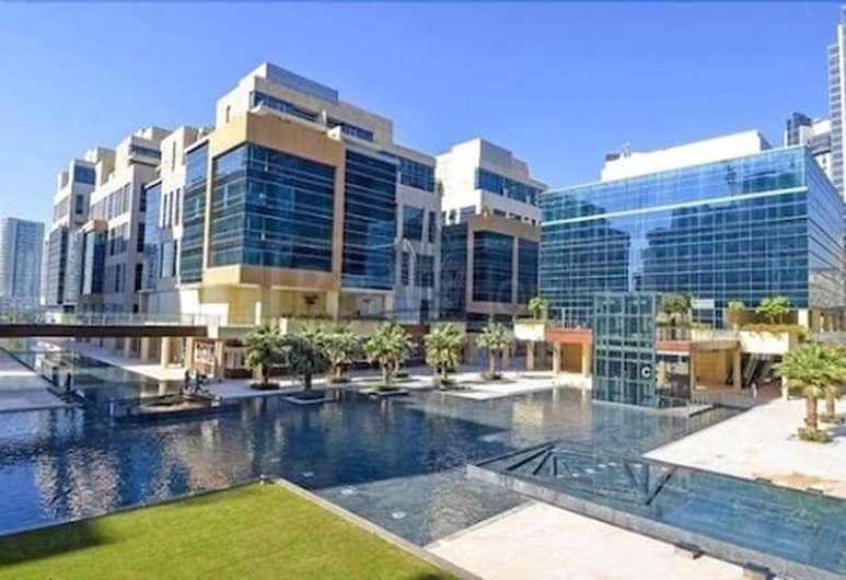 Офис в Дубае, ОАЭ, 45 748 м2 - фото 1