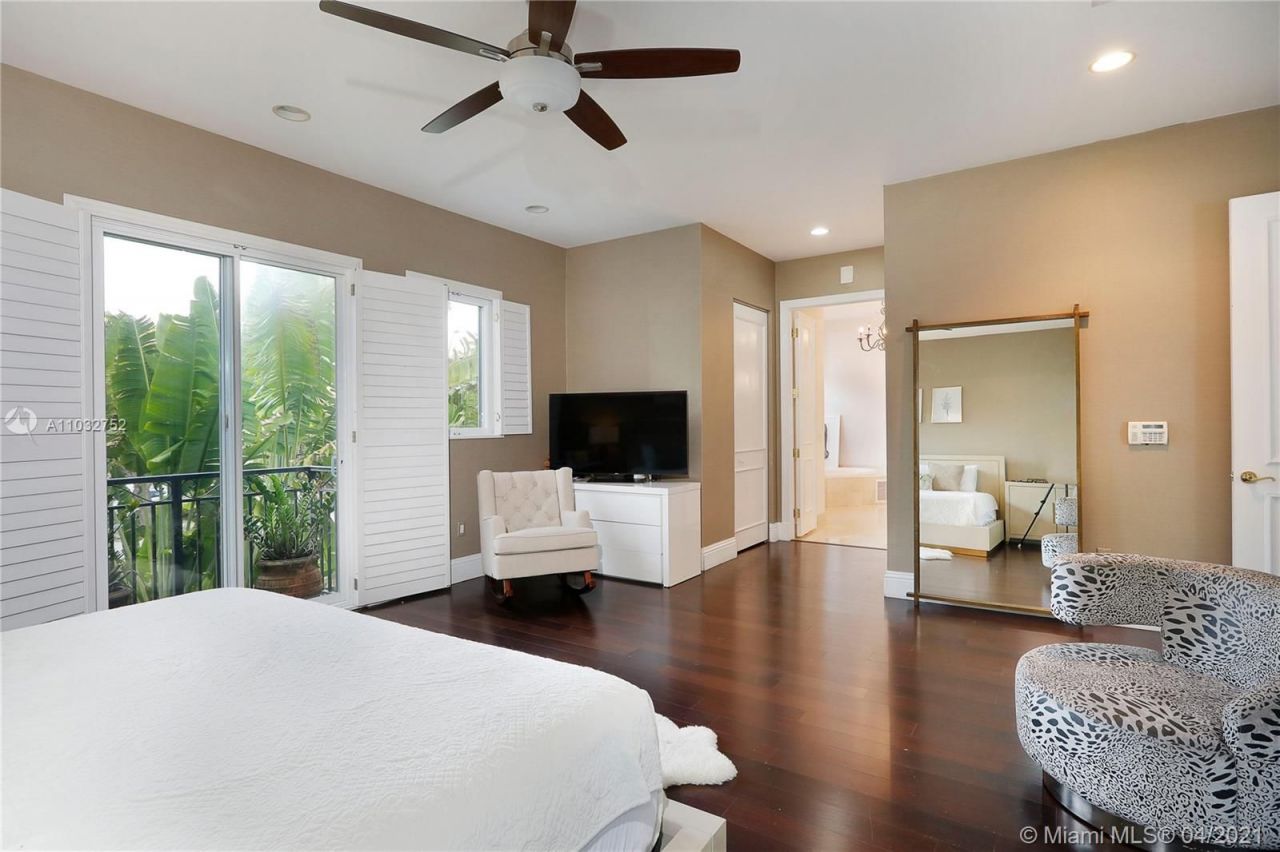 Коттедж в Майами, США, 350 м² - фото 8