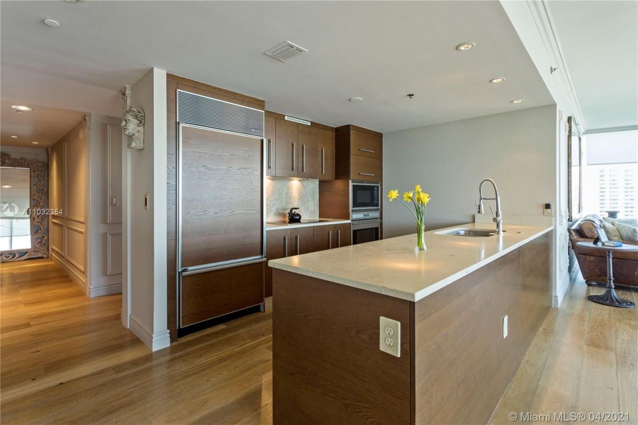 Квартира в Майами, США, 180 м² - фото 9