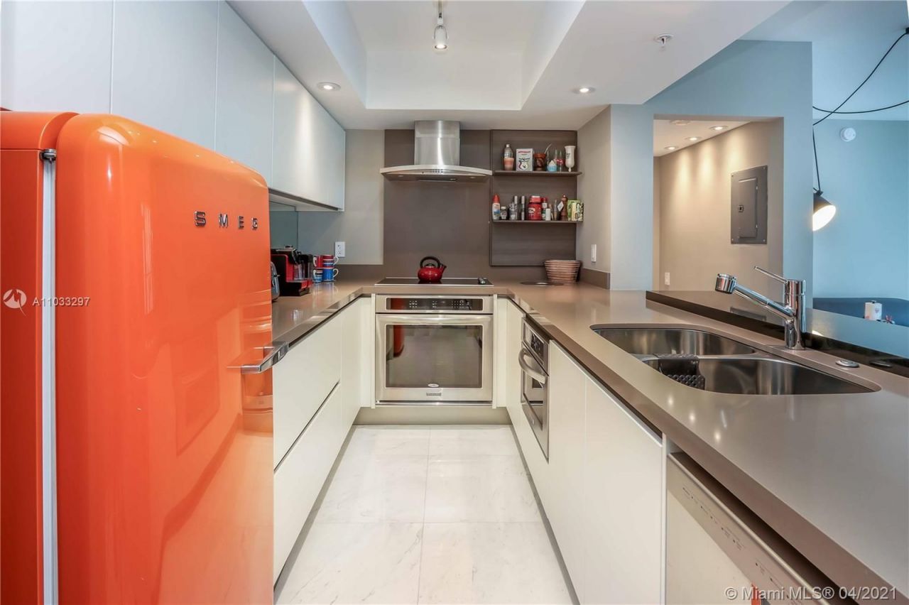 Квартира в Майами, США, 110 м² - фото 8