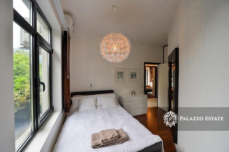 Вилла в Лезе, Италия, 300 м² - фото 18