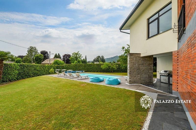 Вилла в Лезе, Италия, 300 м² - фото 19