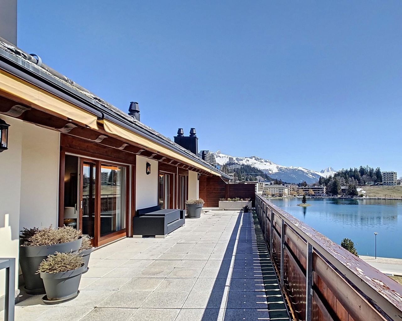 Квартира в Кран-Монтане, Швейцария, 214 м2 - фото 1