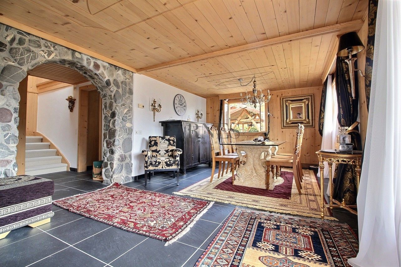 Дом Château-d'Oex, Швейцария, 345 м2 - фото 1