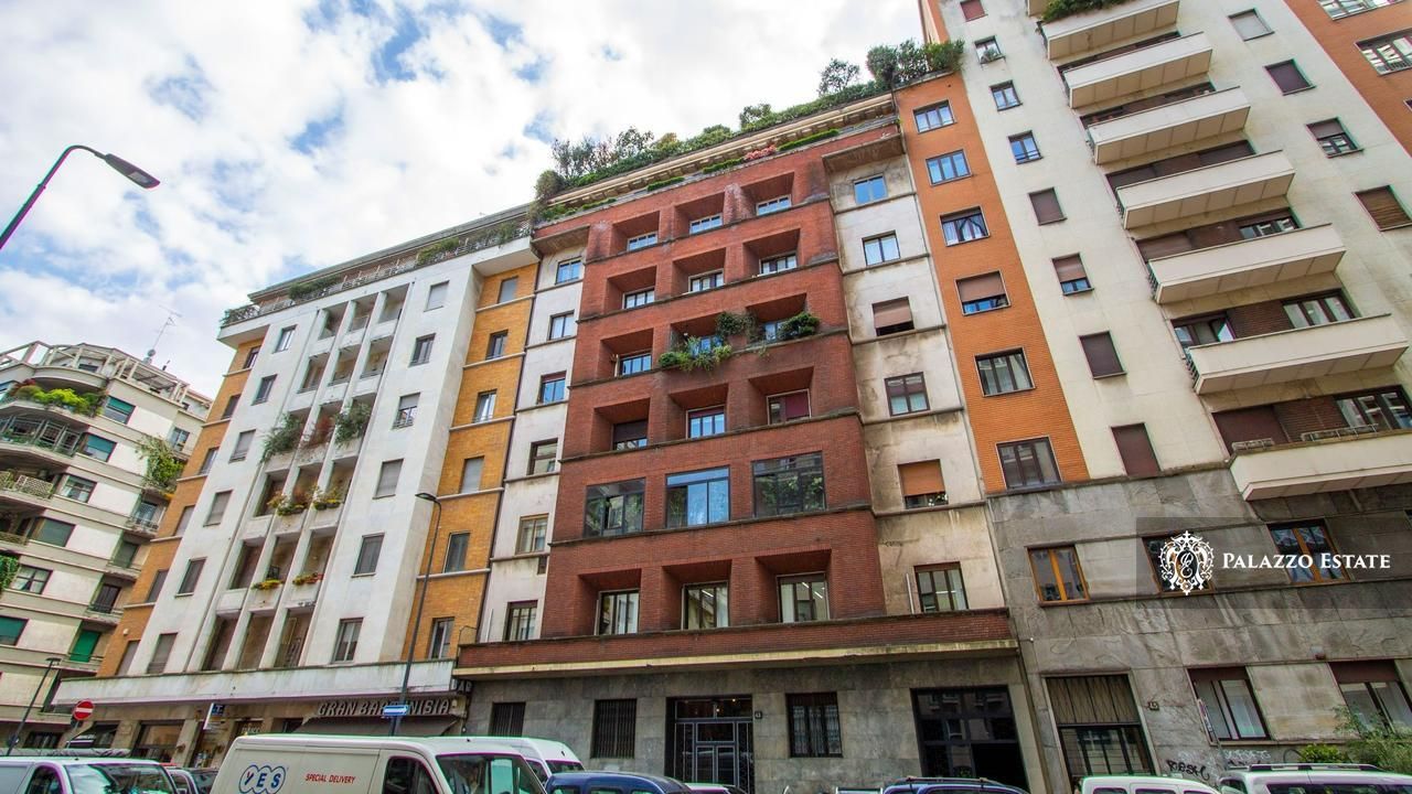 Апартаменты в Милане, Италия, 200 м2 - фото 1