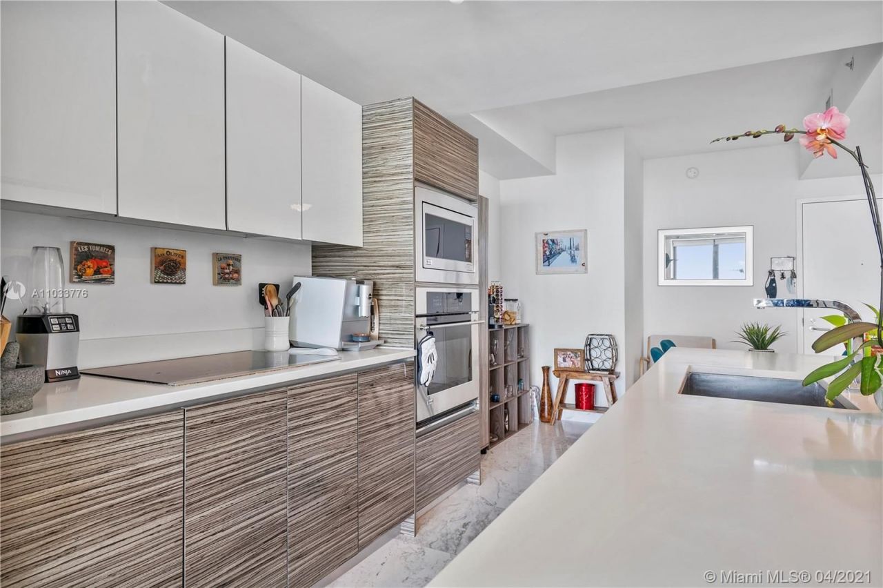 Квартира в Майами, США, 100 м² - фото 10