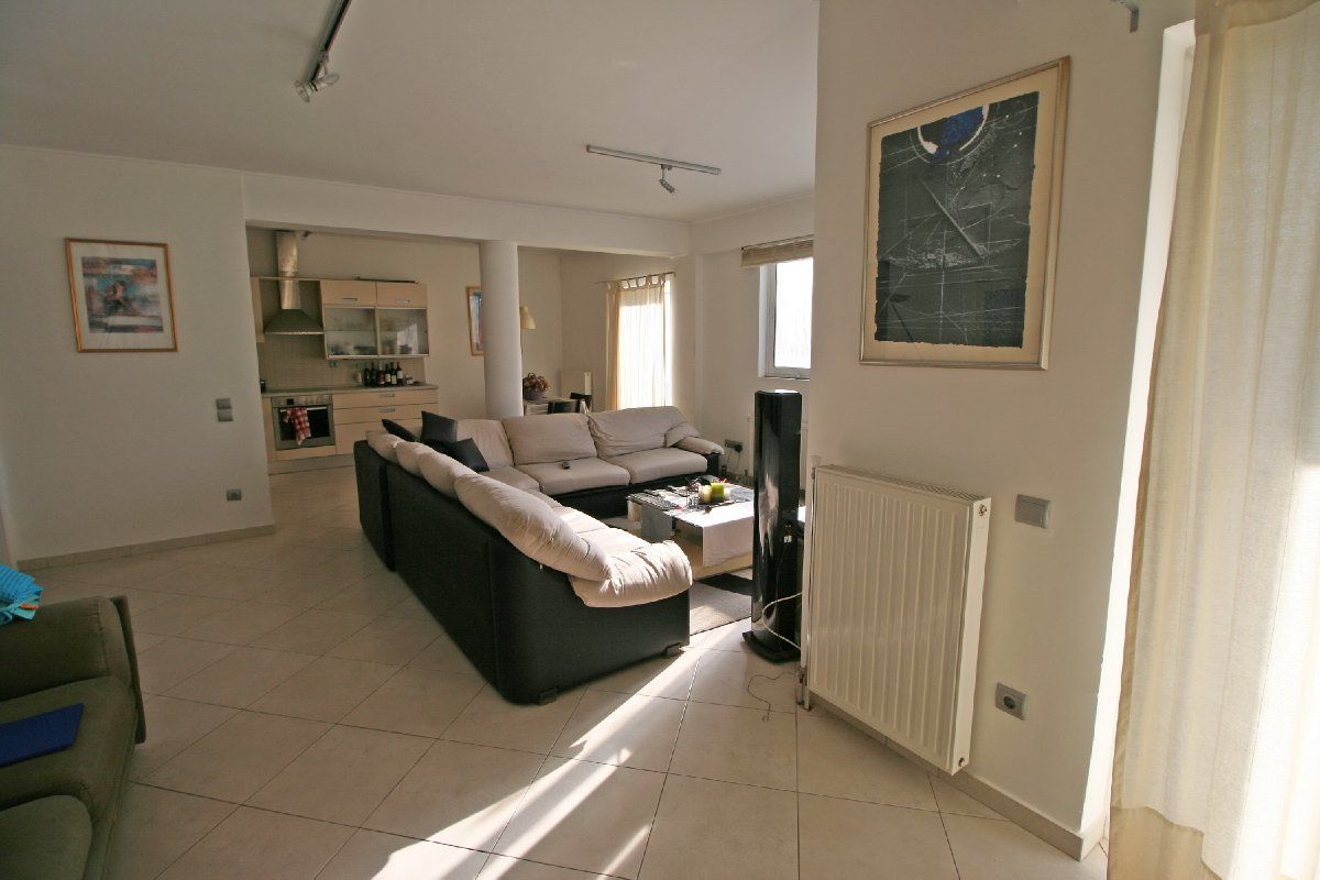 Квартира в Аттике, Греция, 90 м² - фото 1