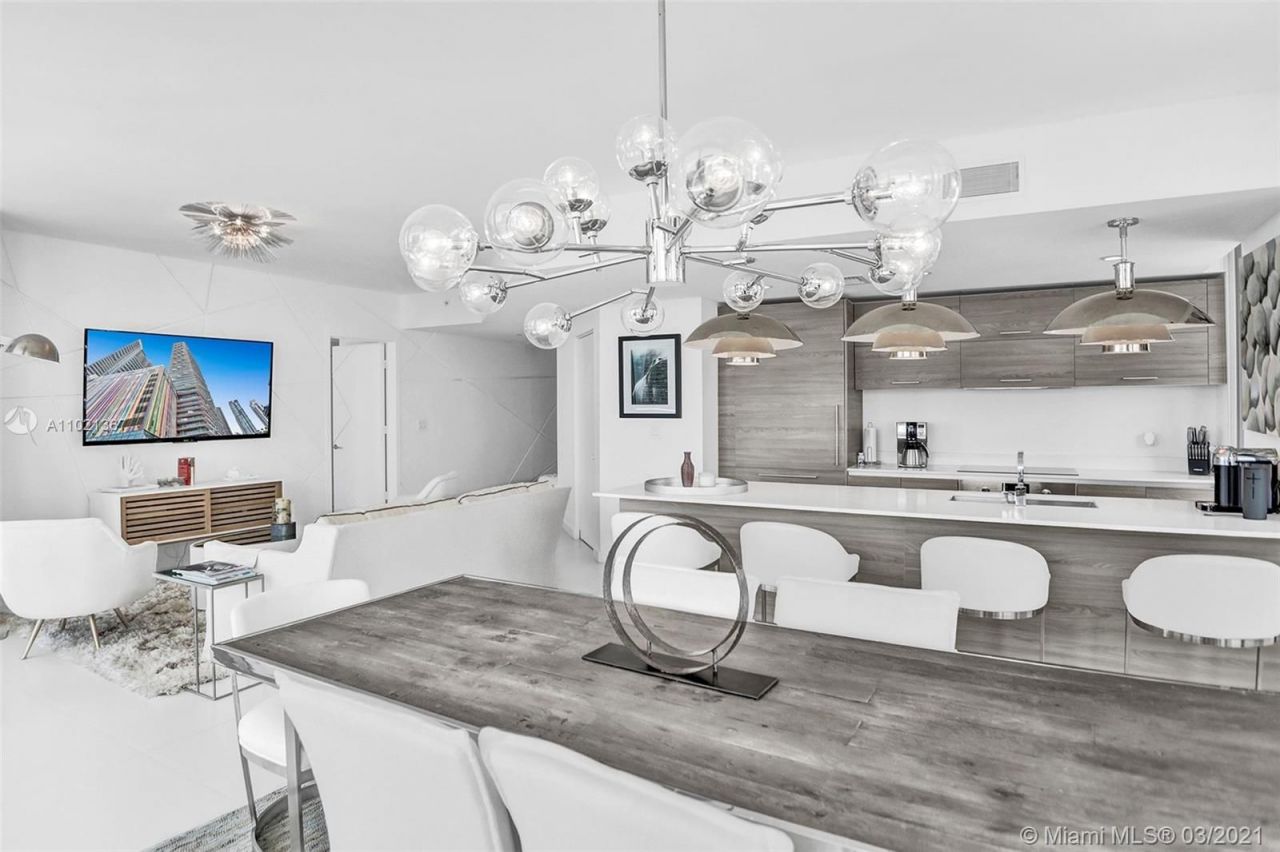 Квартира в Майами, США, 120 м² - фото 13