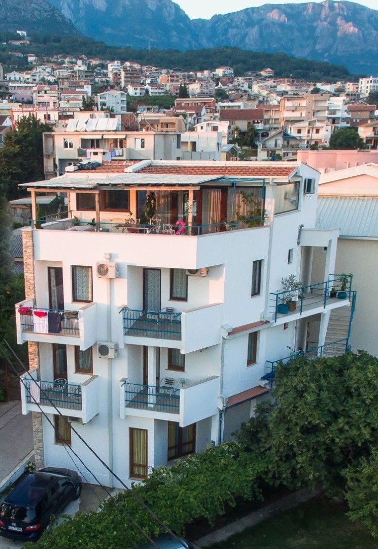 Дом в Баре, Черногория, 435 м² - фото 2