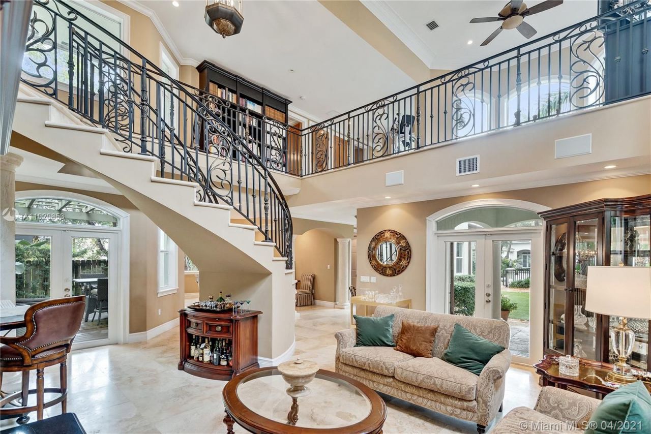 Вилла в Майами, США, 370 м² - фото 18