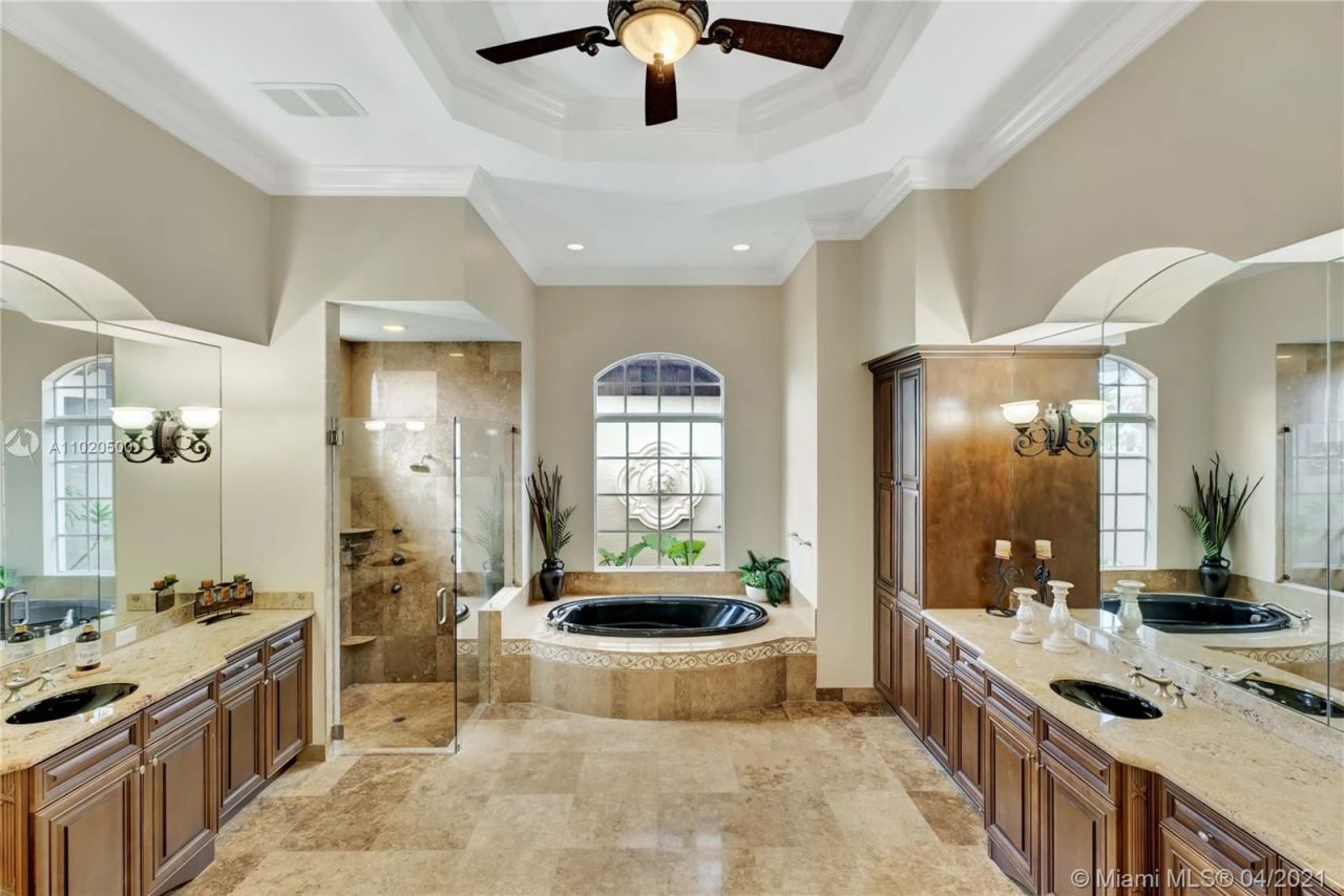 Вилла в Майами, США, 500 м² - фото 4