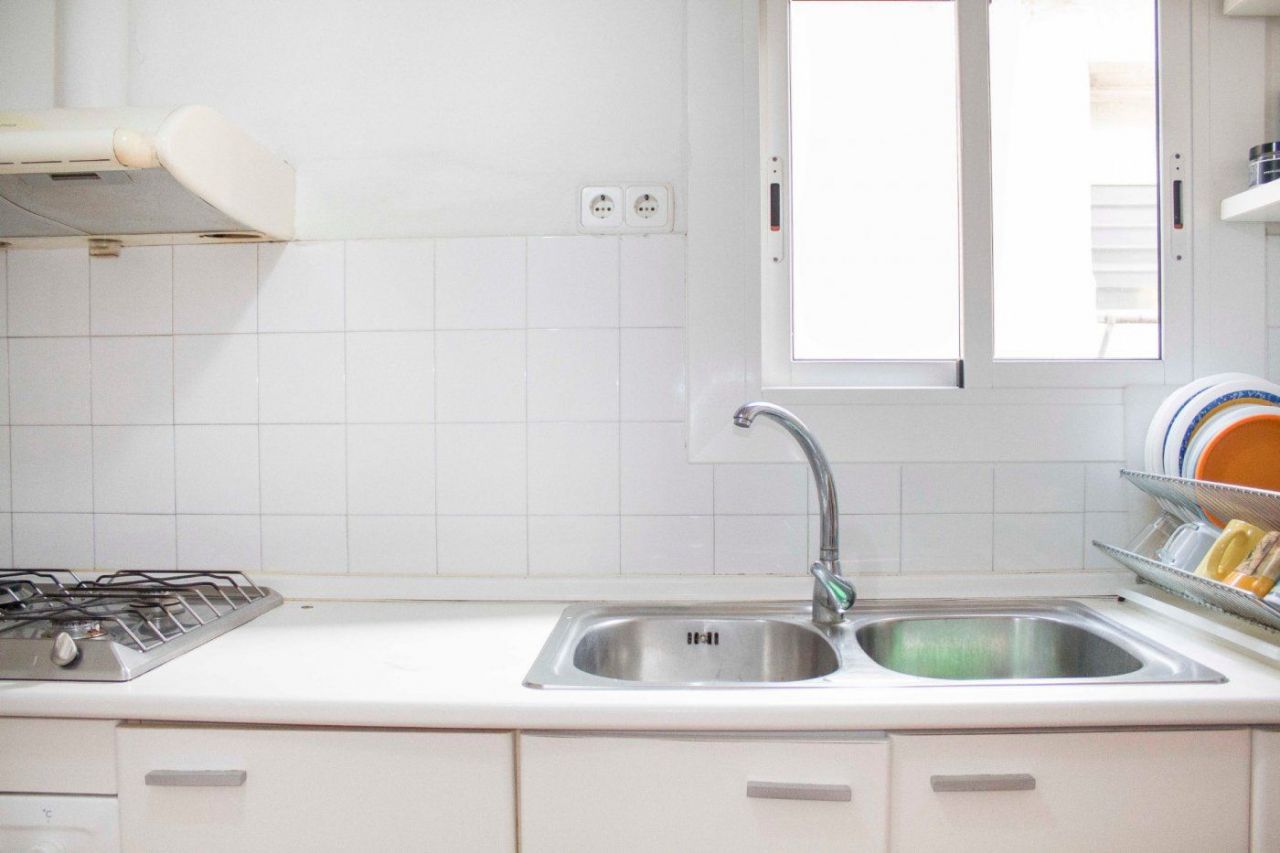 Квартира в Барселоне, Испания, 69 м² - фото 10