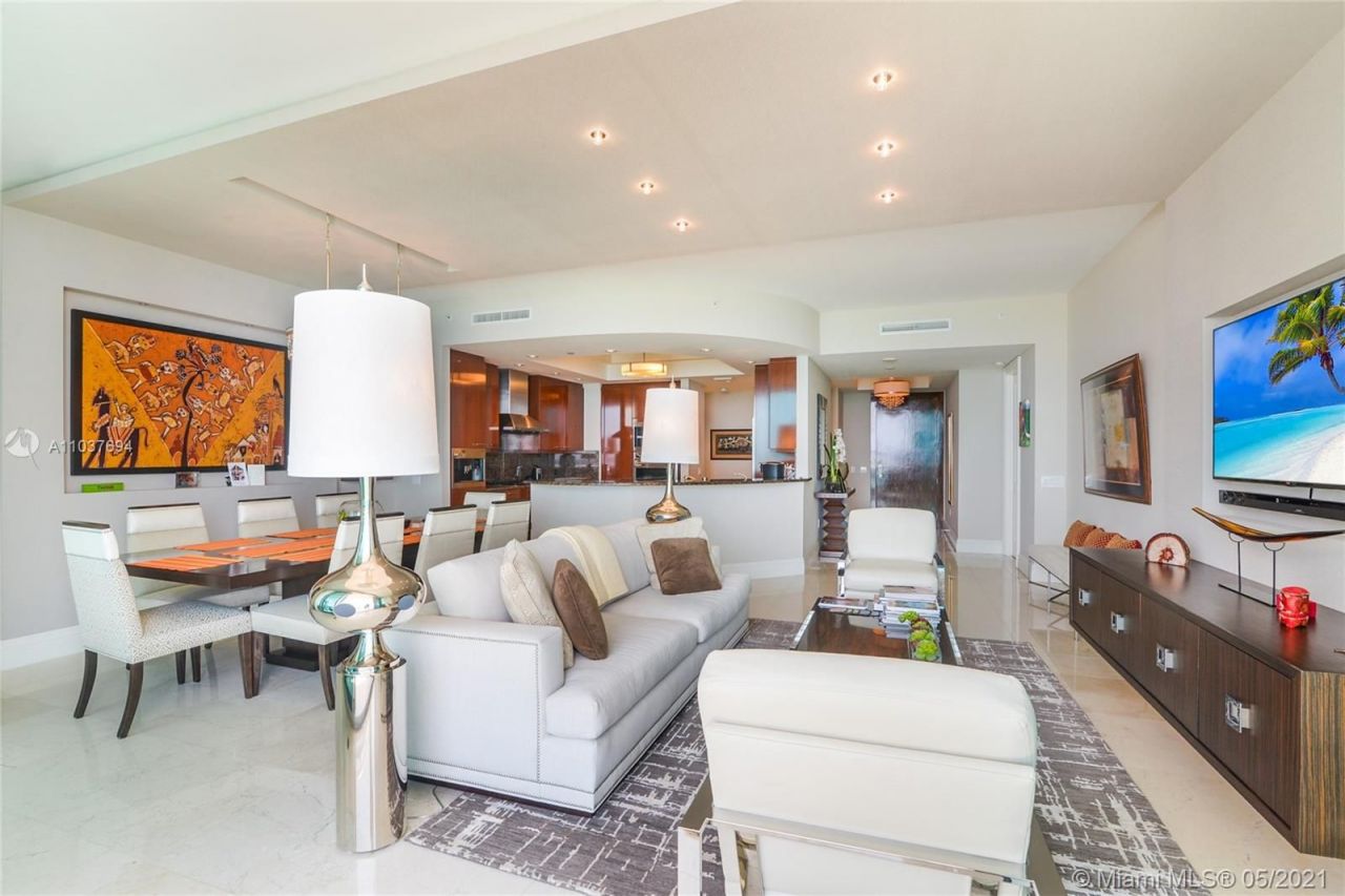 Квартира в Майами, США, 200 м² - фото 12