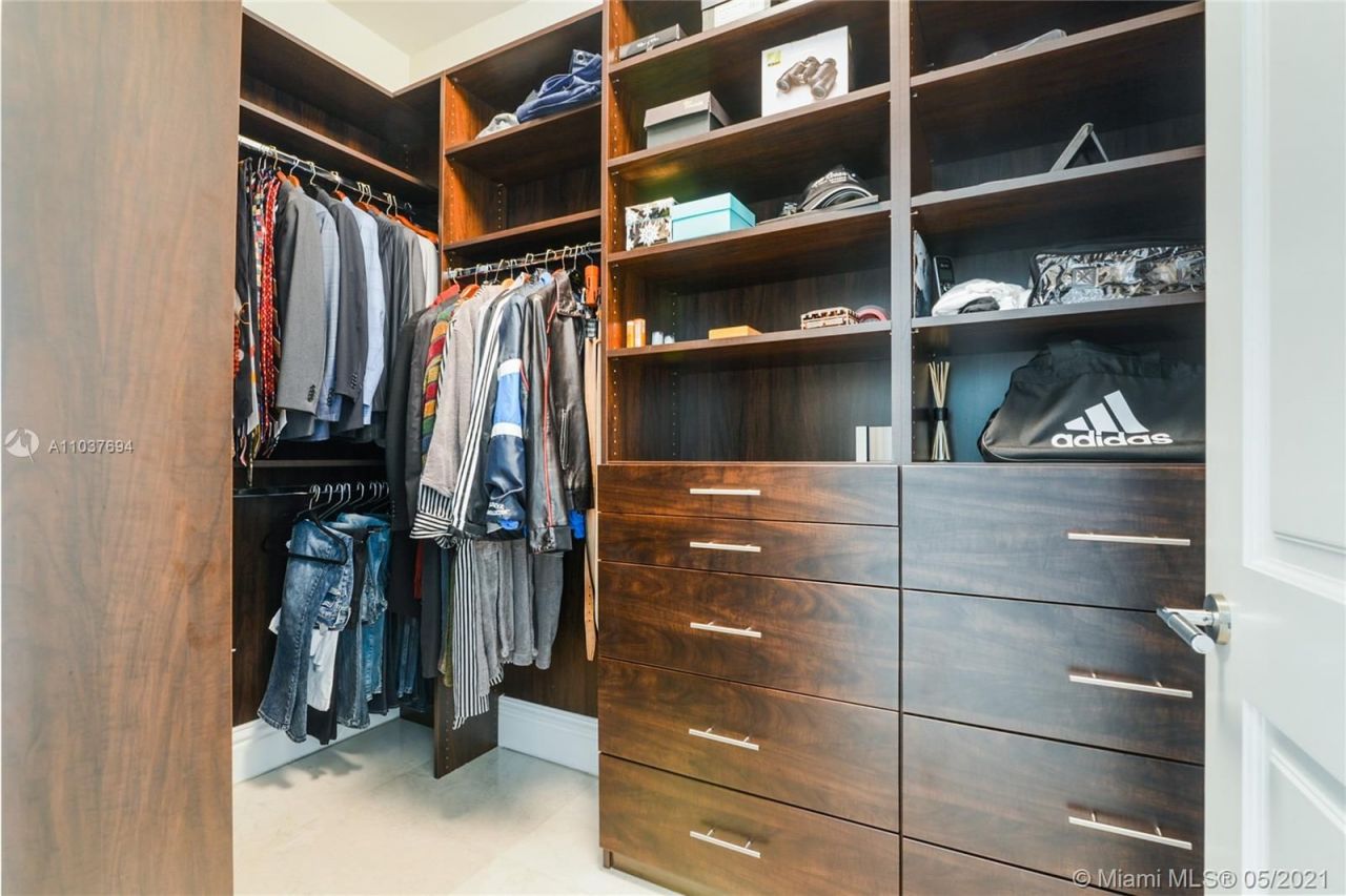 Квартира в Майами, США, 200 м² - фото 9