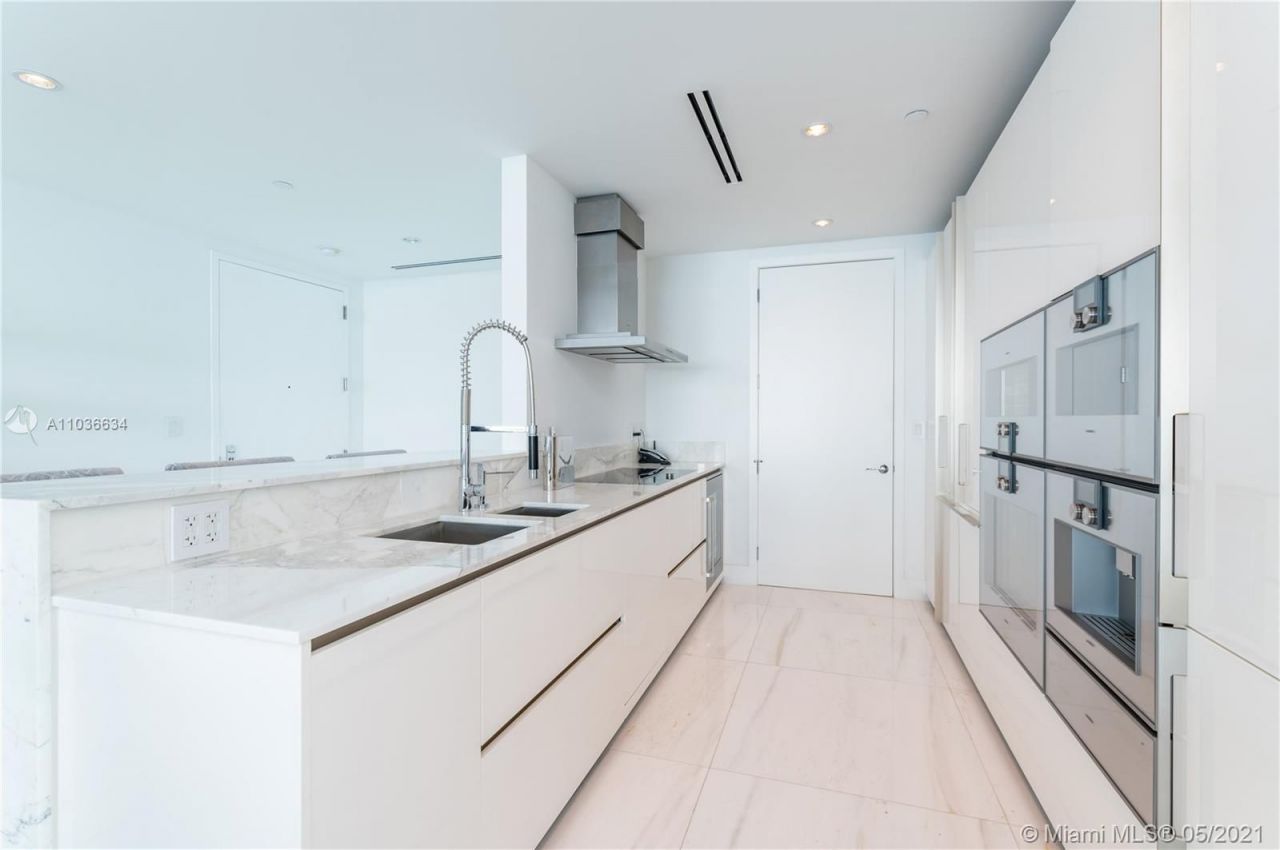 Квартира в Майами, США, 150 м² - фото 4