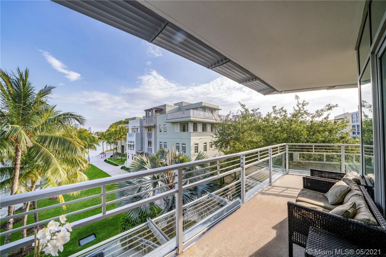 Квартира в Майами, США, 230 м² - фото 18