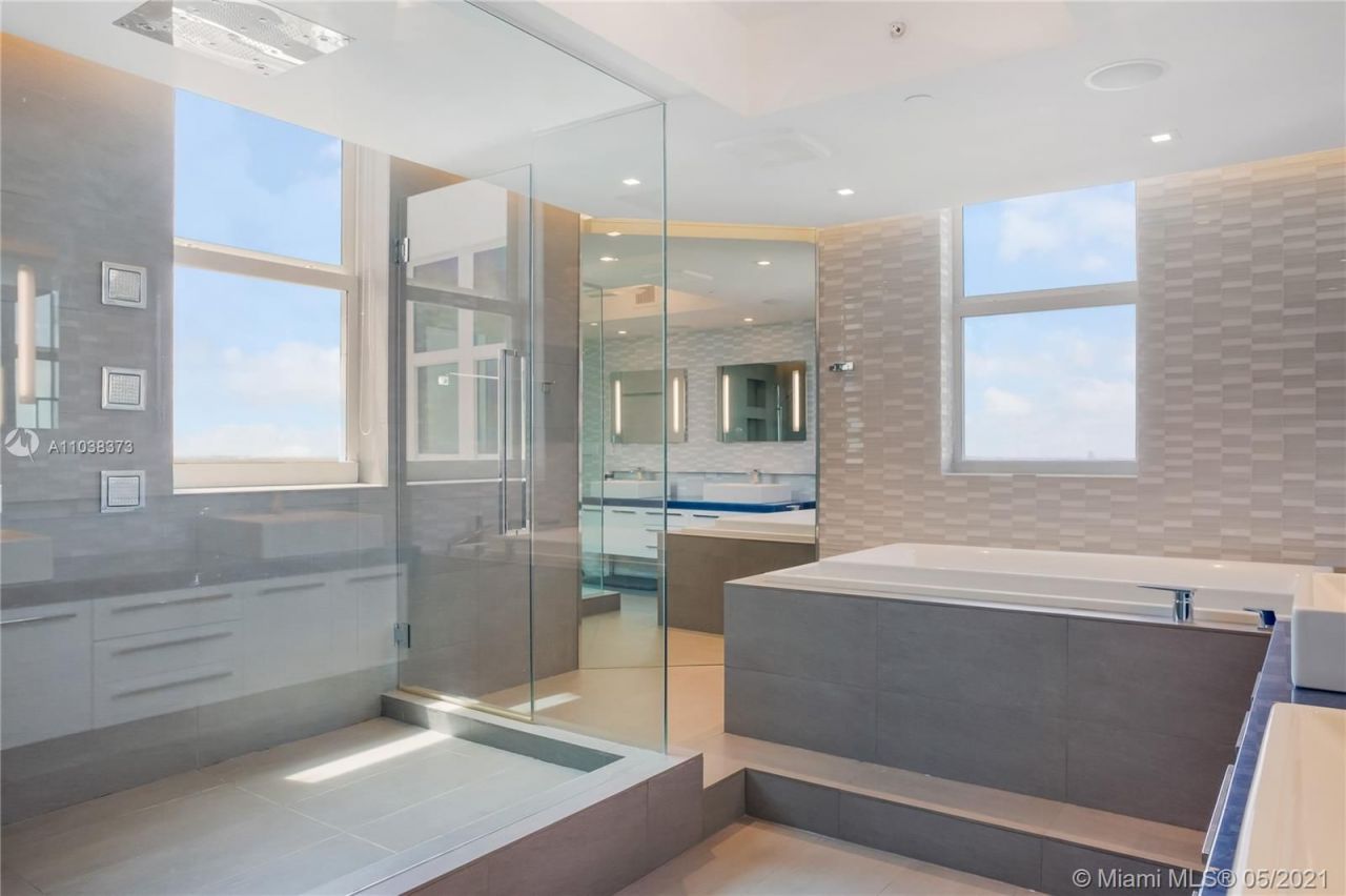 Квартира в Майами, США, 350 м² - фото 8