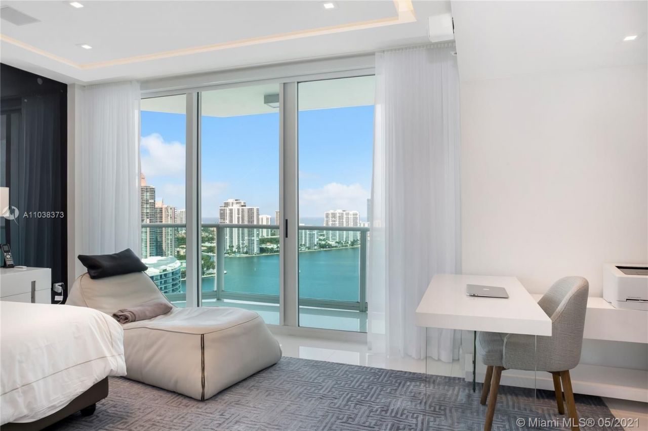 Квартира в Майами, США, 350 м² - фото 10