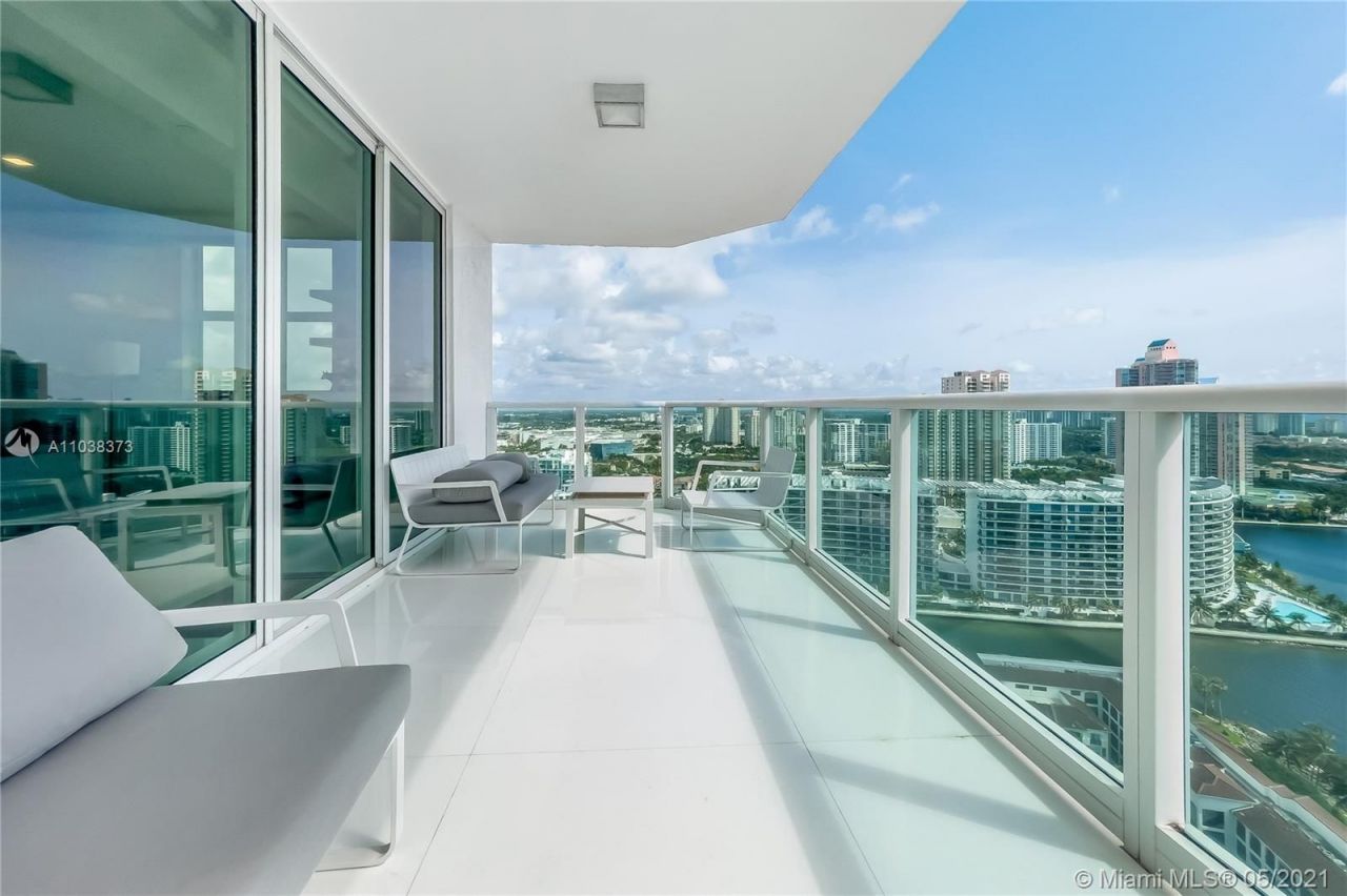 Квартира в Майами, США, 350 м² - фото 16