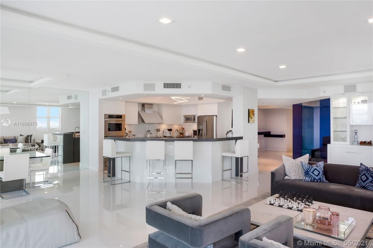 Квартира в Майами, США, 350 м² - фото 13