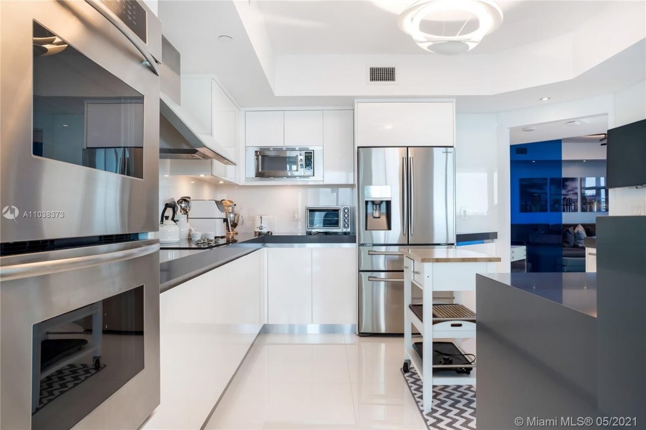 Квартира в Майами, США, 350 м² - фото 12