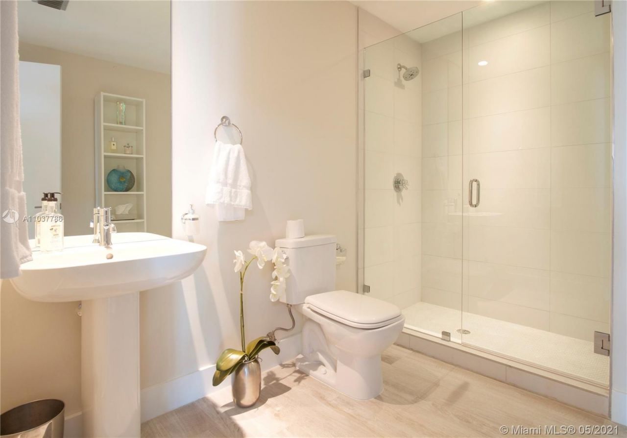 Квартира в Майами, США, 180 м² - фото 5