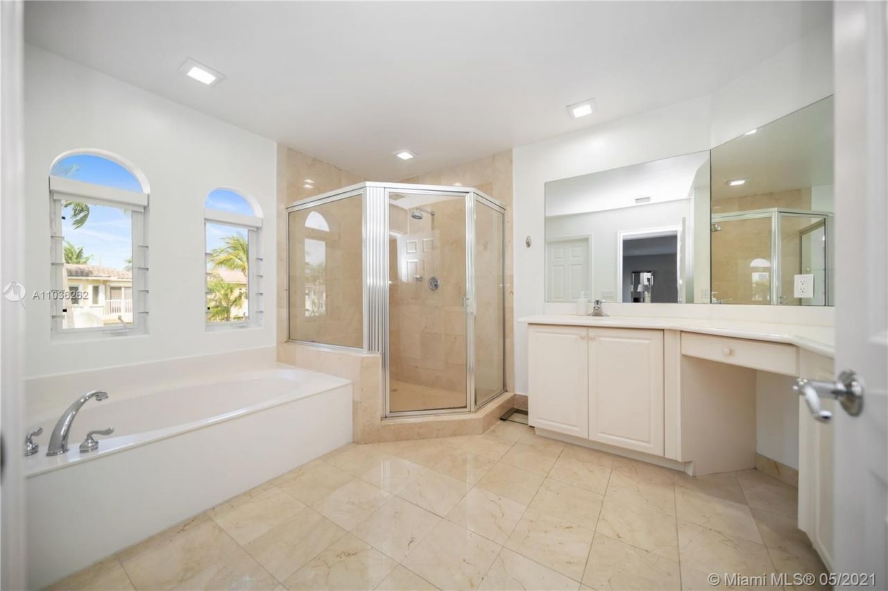 Вилла в Майами, США, 250 м² - фото 8