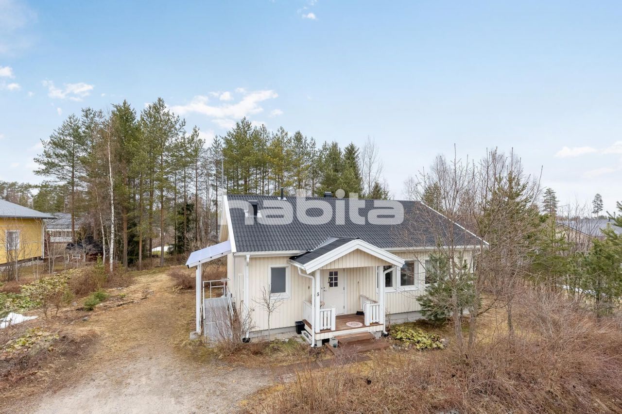 Дом в Ювяскюля, Финляндия, 81 м² - фото 1