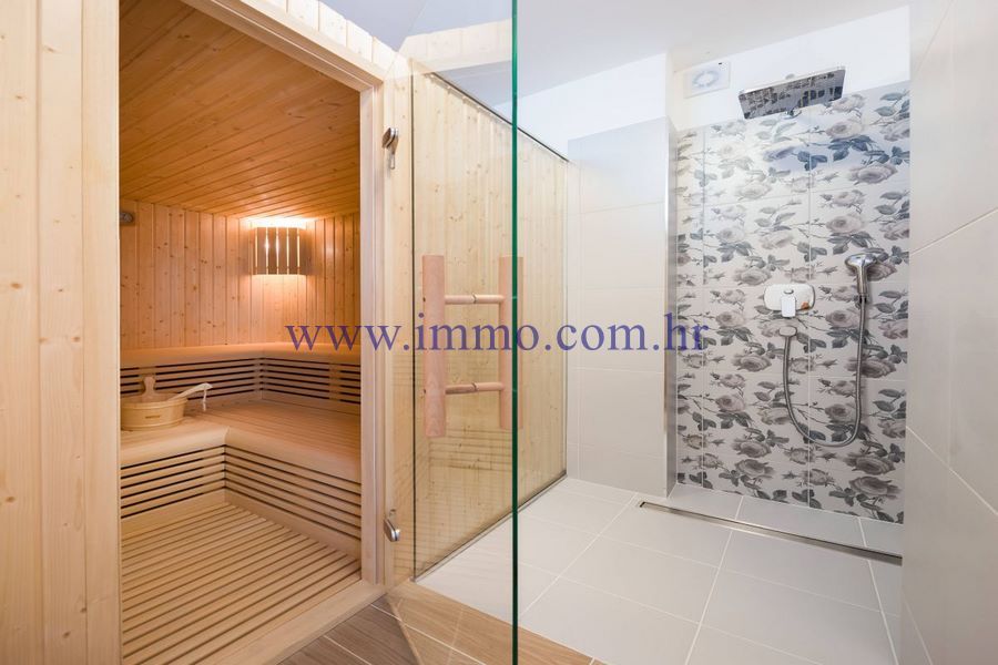 Вилла в Рогознице, Хорватия, 377 м² - фото 5