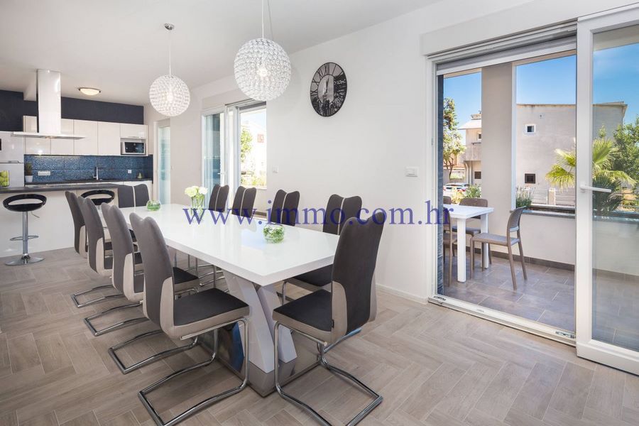 Вилла в Рогознице, Хорватия, 377 м² - фото 13