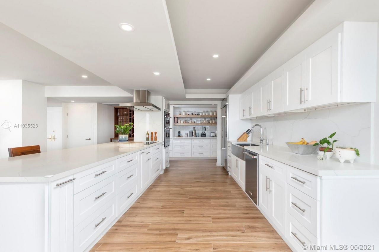 Квартира в Майами, США, 230 м² - фото 16