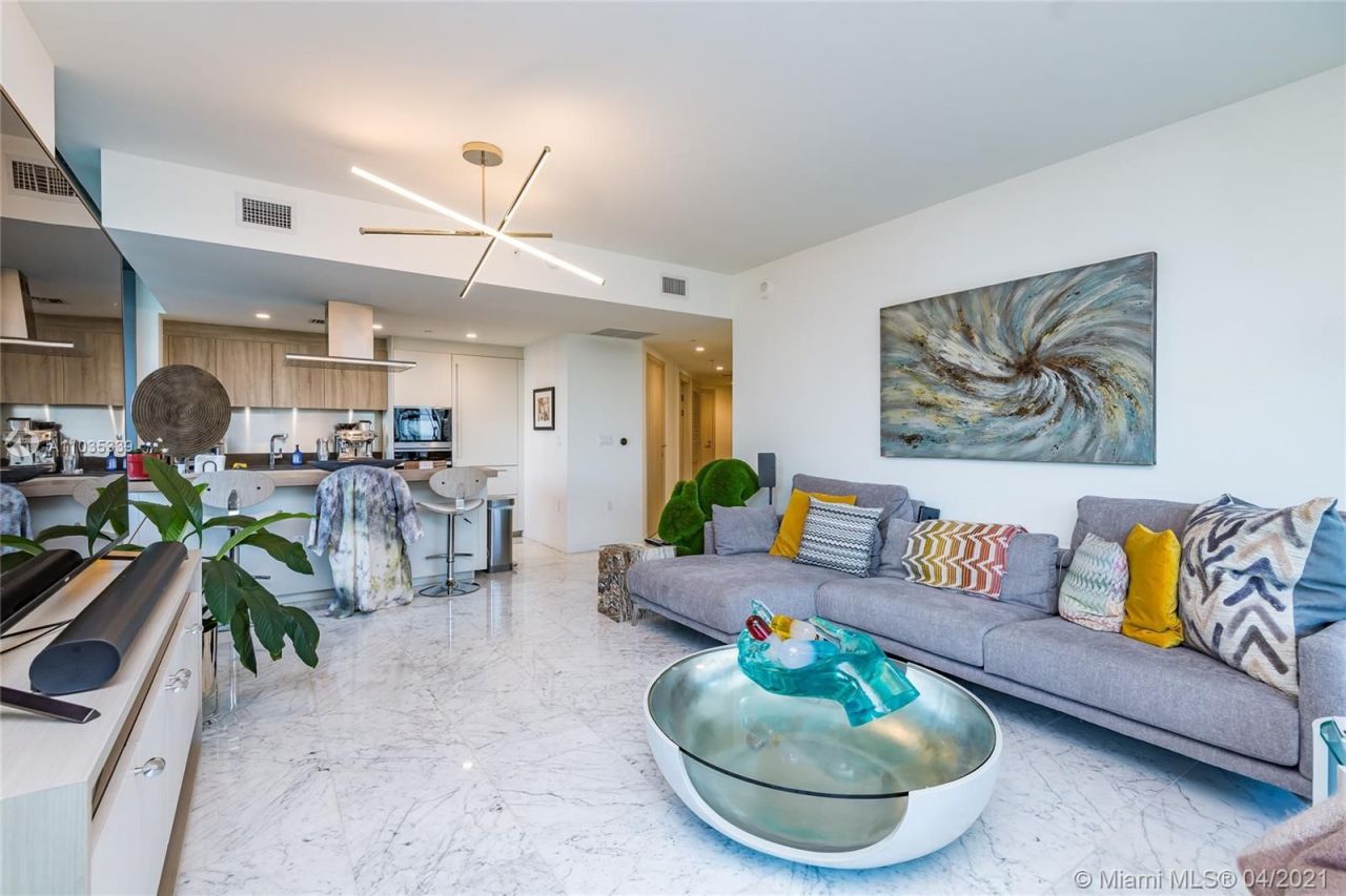 Квартира в Майами, США, 130 м² - фото 17