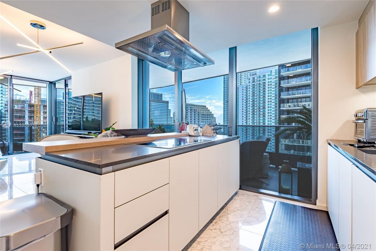 Квартира в Майами, США, 130 м² - фото 14