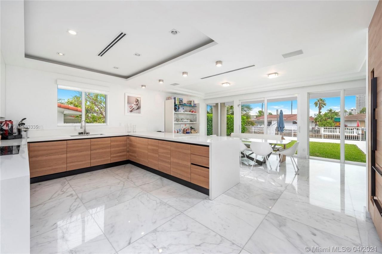 Вилла в Майами, США, 500 м² - фото 12