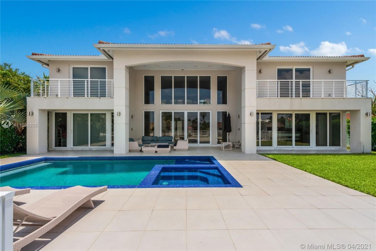 Вилла в Майами, США, 500 м² - фото 2