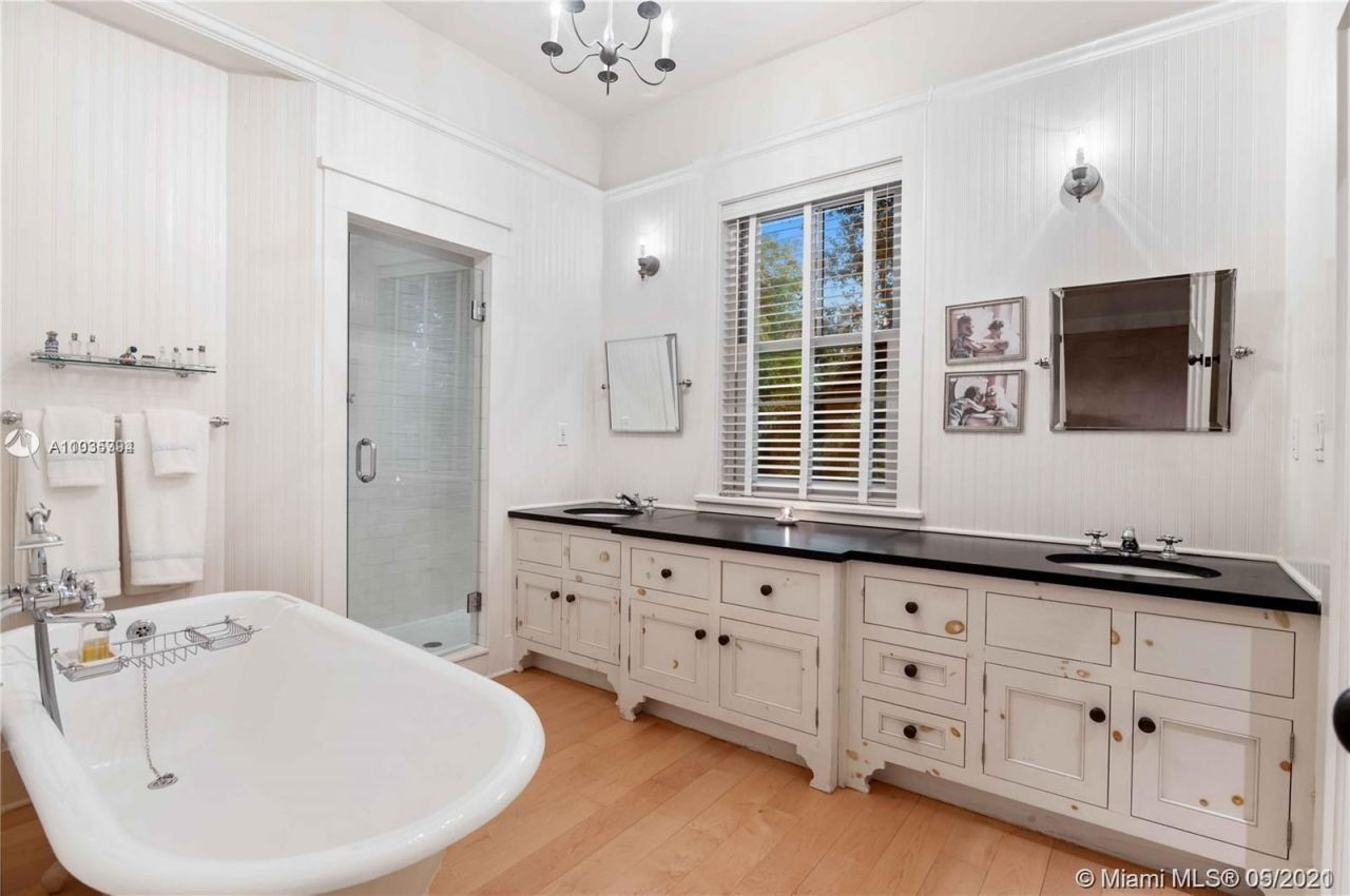 Особняк в Майами, США, 300 м² - фото 8