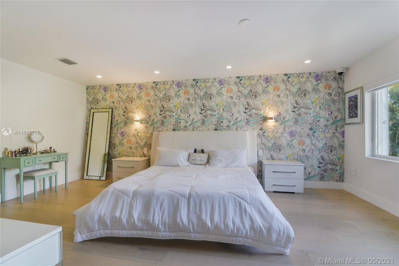 Коттедж в Майами, США, 200 м² - фото 8