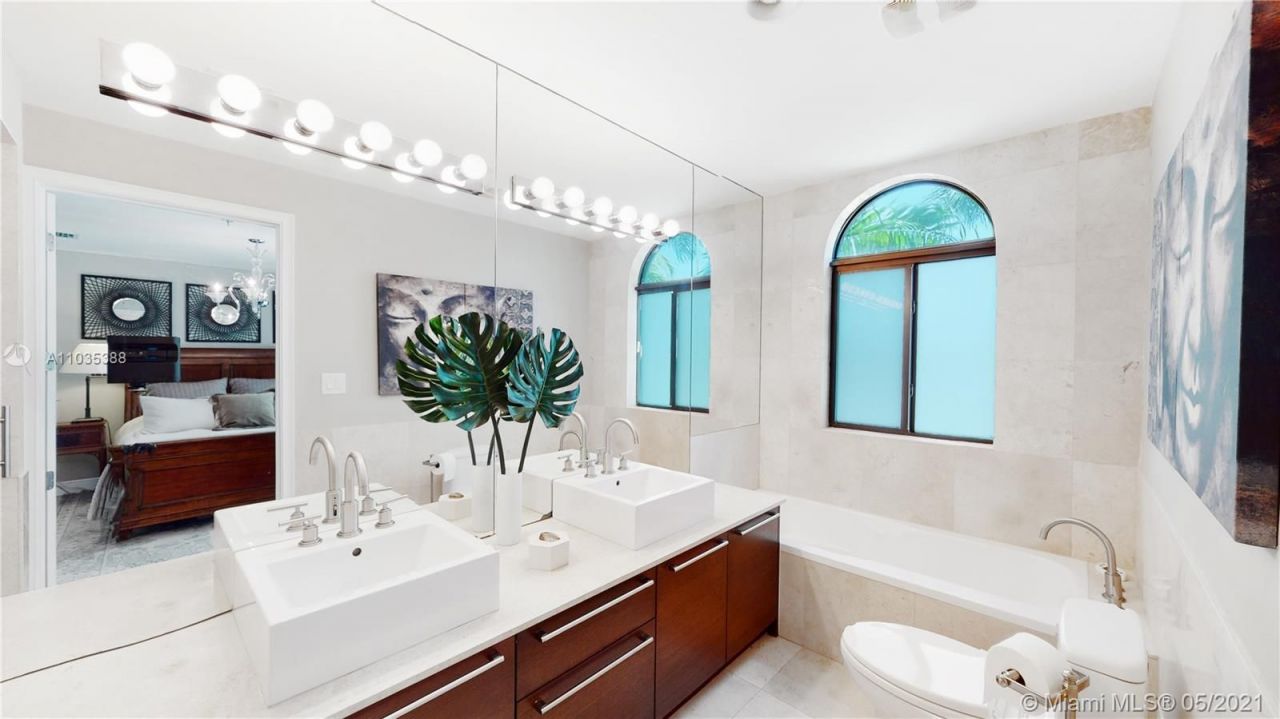 Таунхаус в Майами, США, 250 м² - фото 13