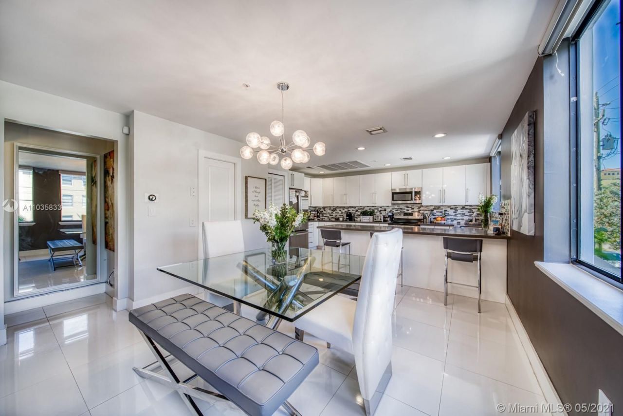 Таунхаус в Майами, США, 180 м² - фото 14