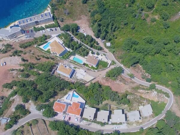 Земля в Будве, Черногория, 2 100 м² - фото 2