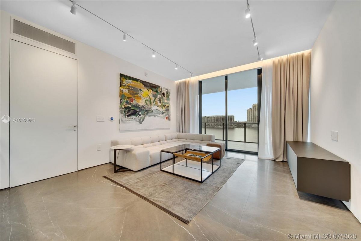 Квартира в Майами, США, 243 м² - фото 1