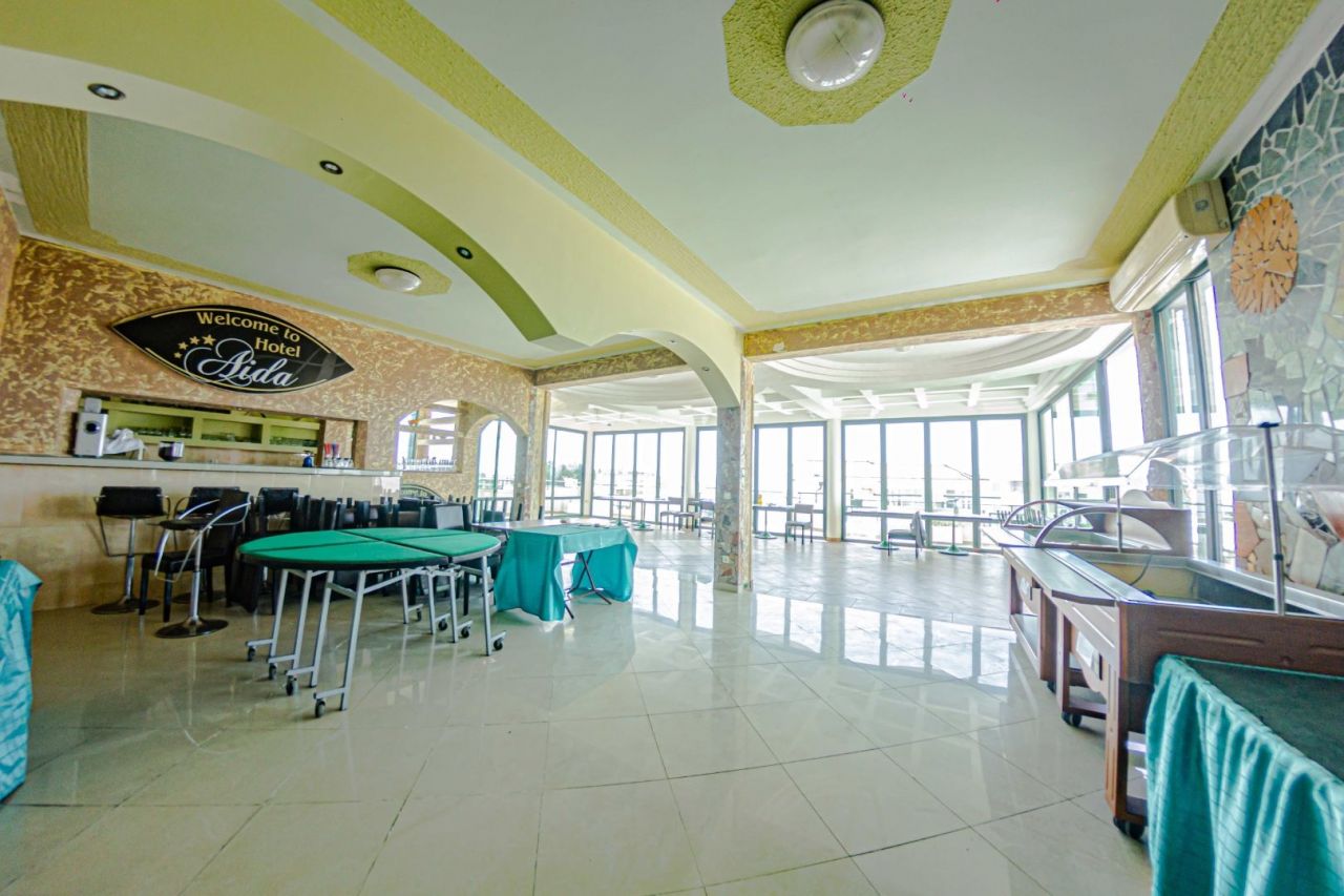 Отель, гостиница в Улцине, Черногория, 2 400 м² - фото 12