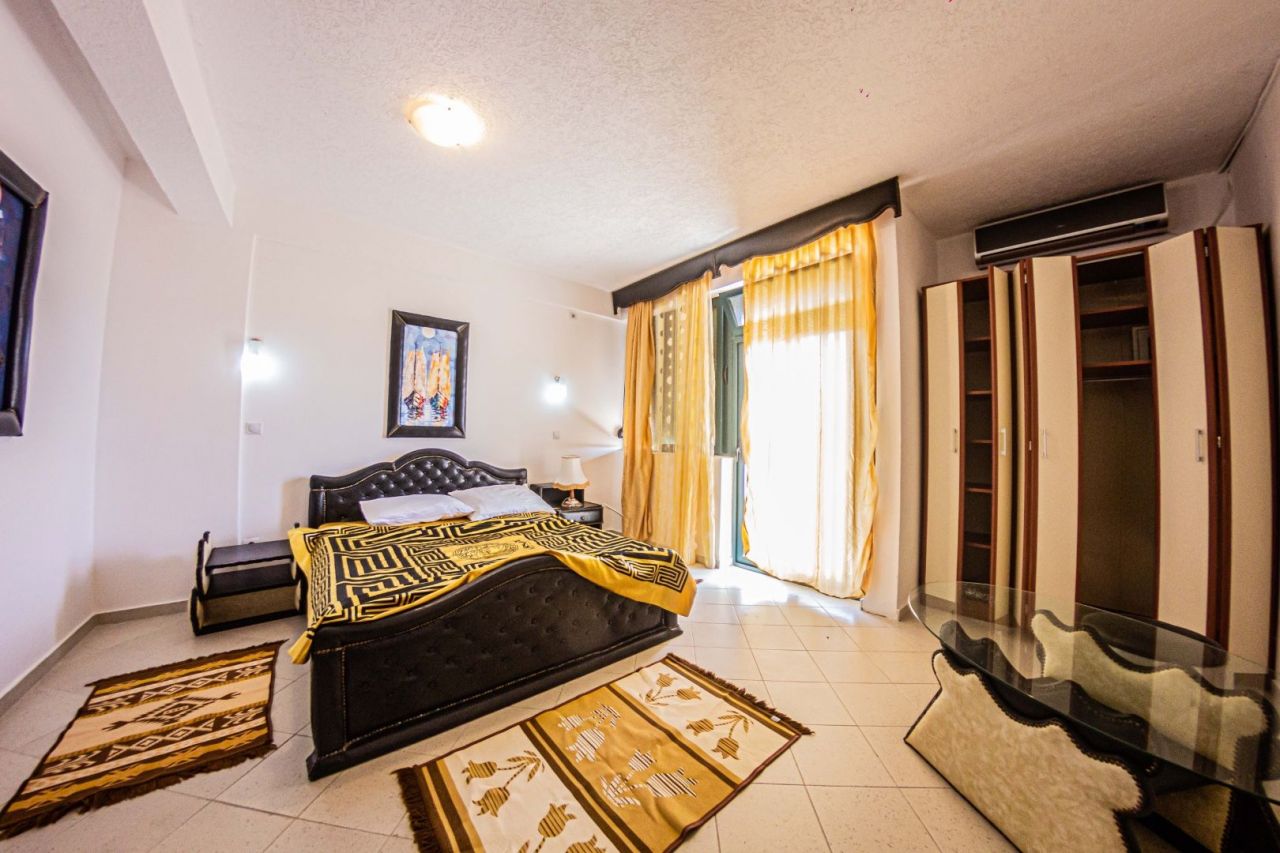 Отель, гостиница в Улцине, Черногория, 2 400 м² - фото 14